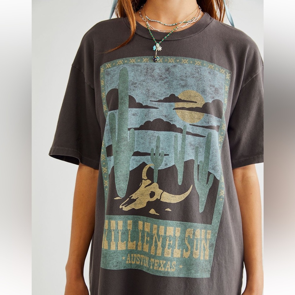 NWOT Daydreamer Brown Tee / Dress with Willie Nelson graphic - Picture 2 of 9